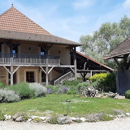 Gite Chez Leo Varennes-sur-le-Doubs エクステリア 写真