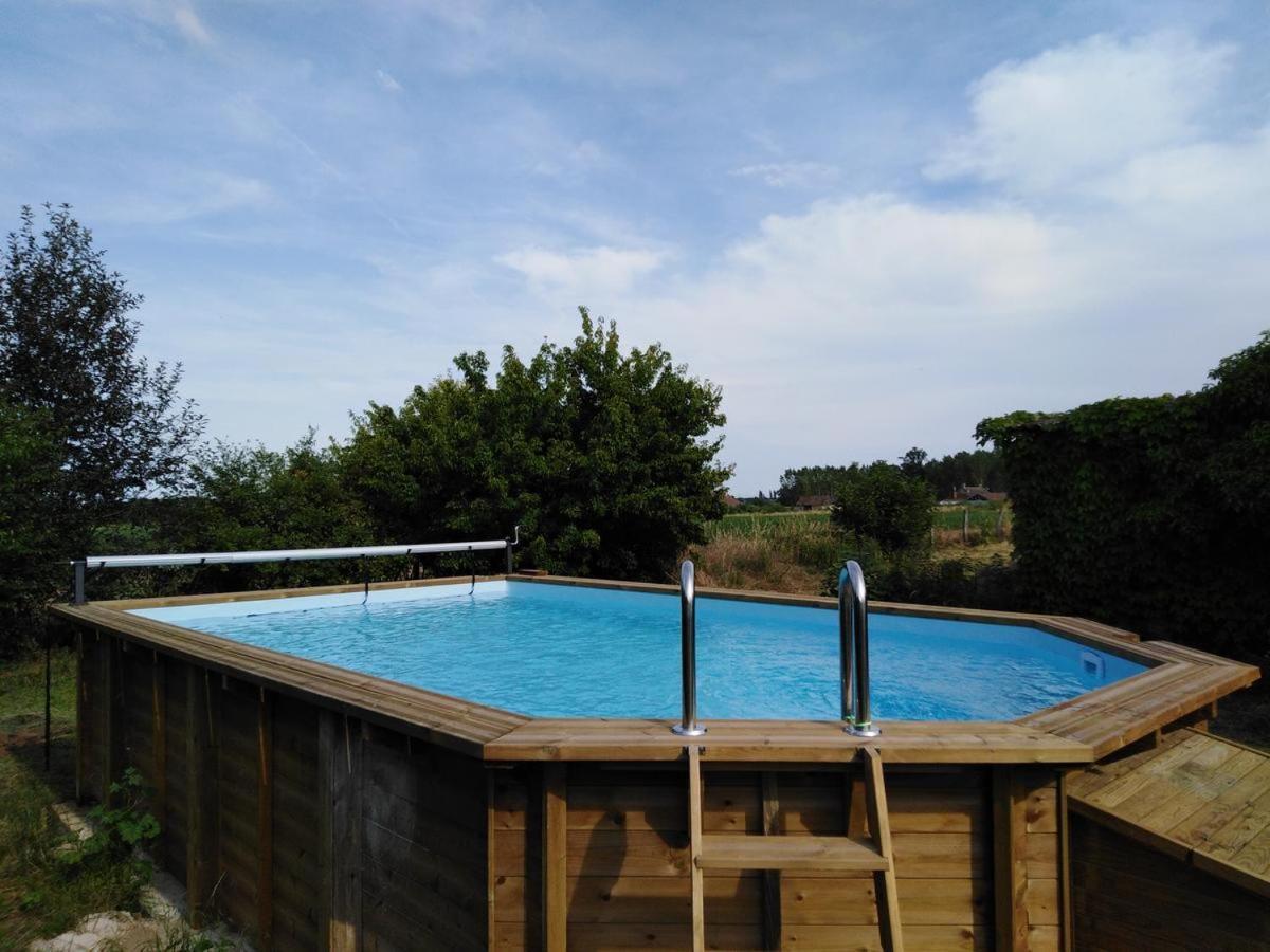 Gite Chez Leo Varennes-sur-le-Doubs エクステリア 写真